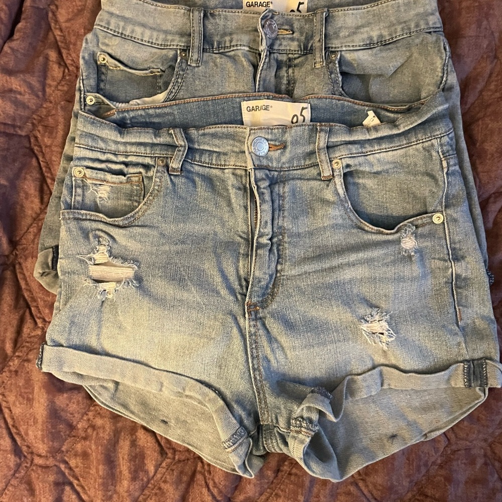 Garage Women's Distressed Denim Shorts - Demin